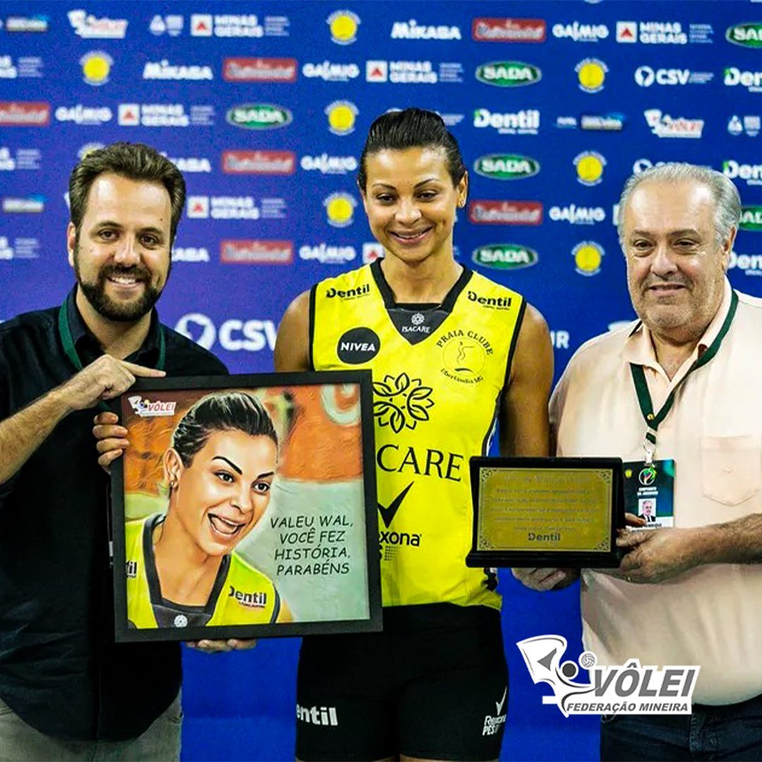 Walewska foi homenageada pela Federação Mineira de Vôlei no jogo que marcou a sua despedida das quadras