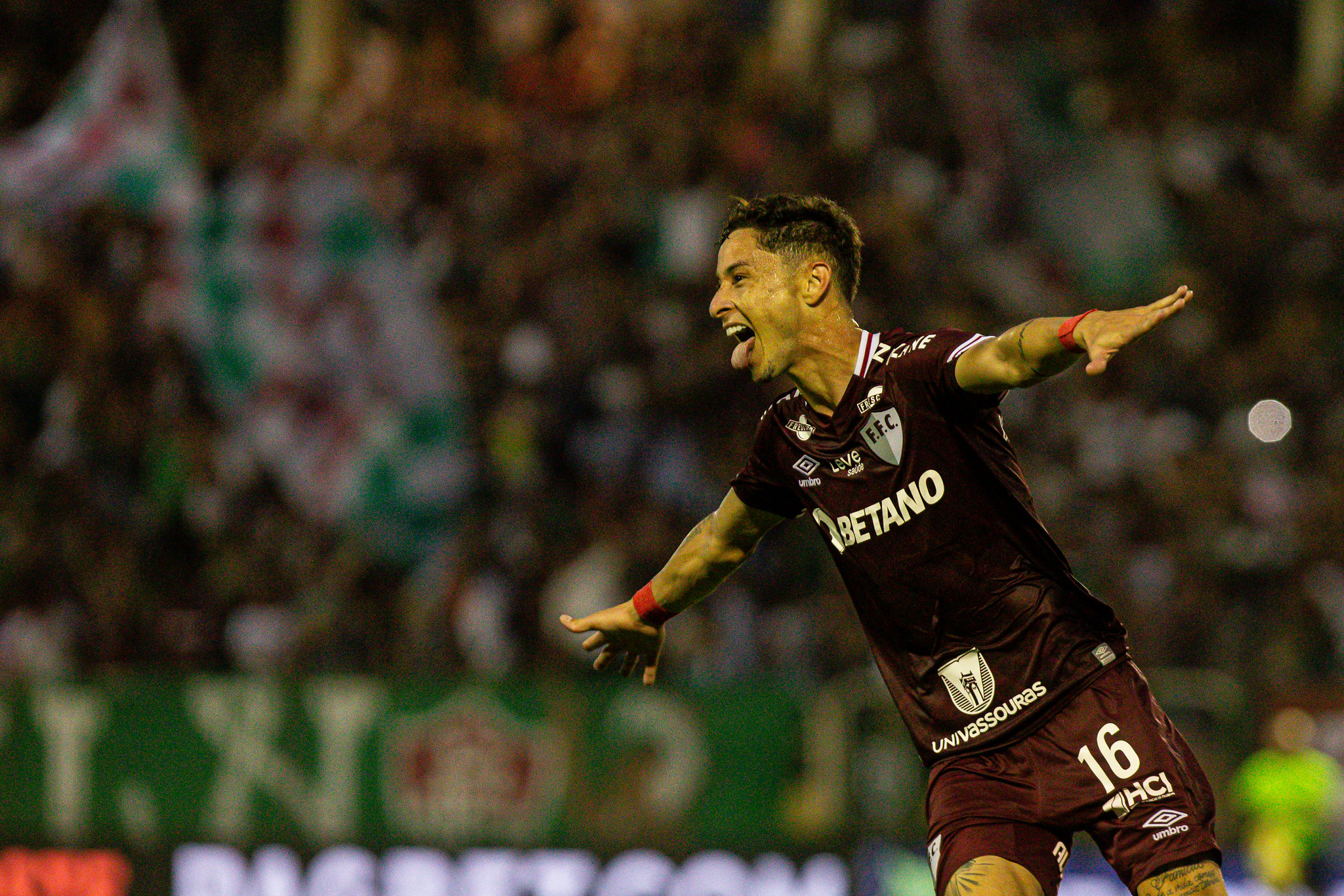 Atuações ENM: Keno e Cano vão bem em empate do Fluminense na Libertadores