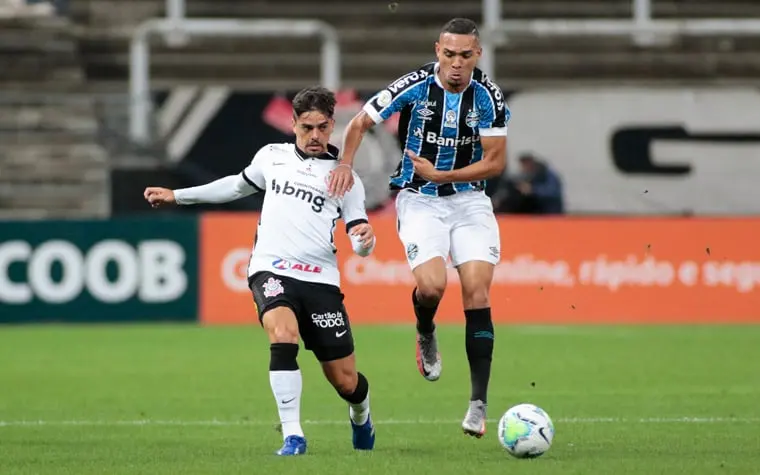 Wesley entra na segunda etapa e soma bons números em empate do Corinthians  com o Grêmio; confira