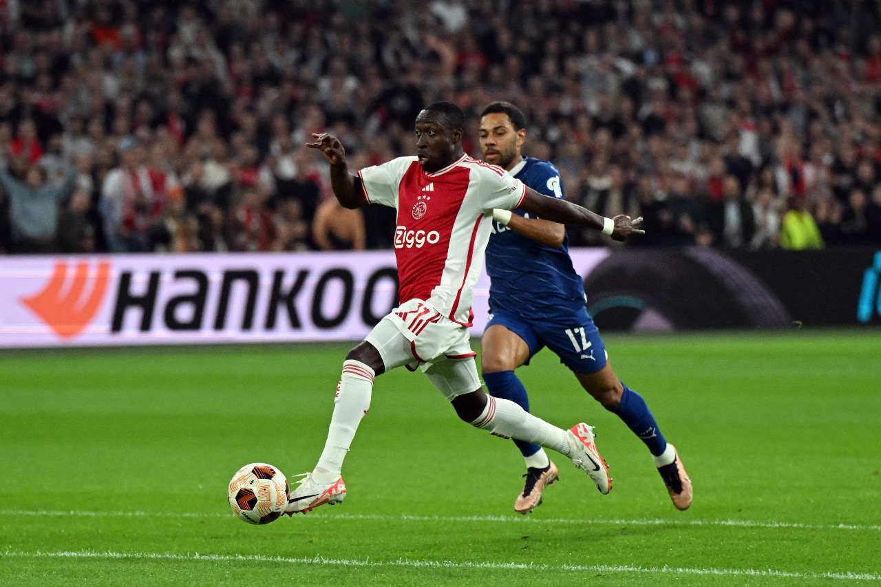 Ajax e Olympique de Marseille empataram em 3 a 3 pela Europa League