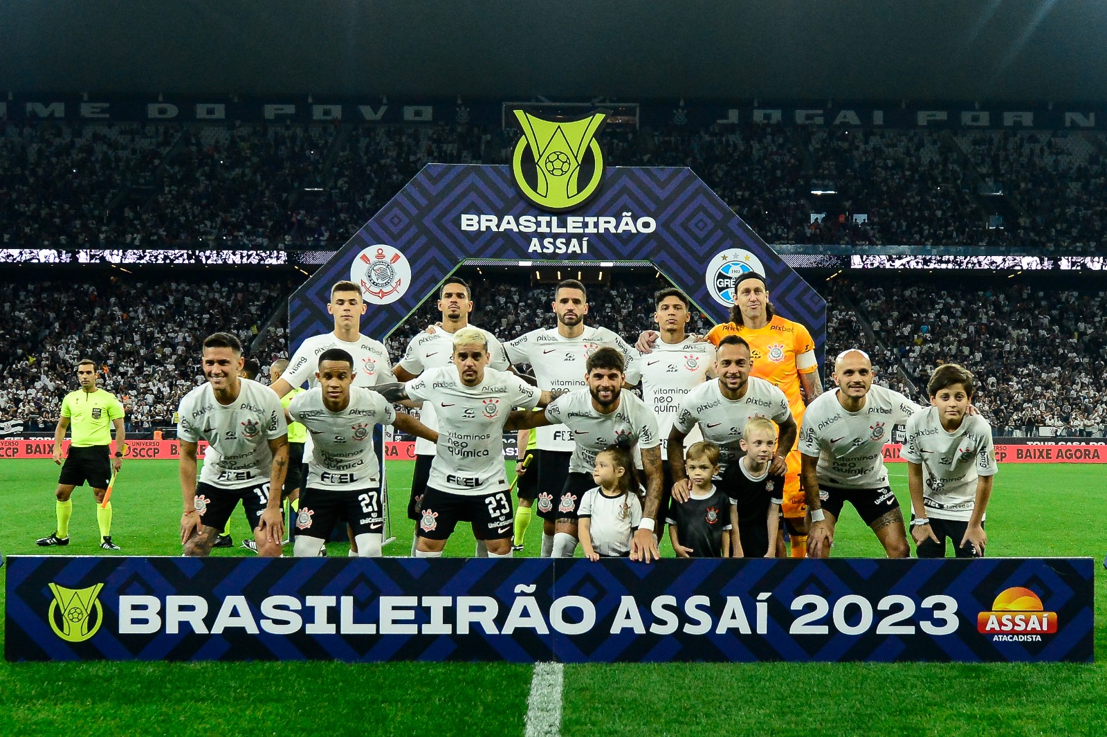Atuações ENM: Corinthians e Grêmio empatam em bom jogo; Veja notas (Photo by Mauro Horita/Getty Images)