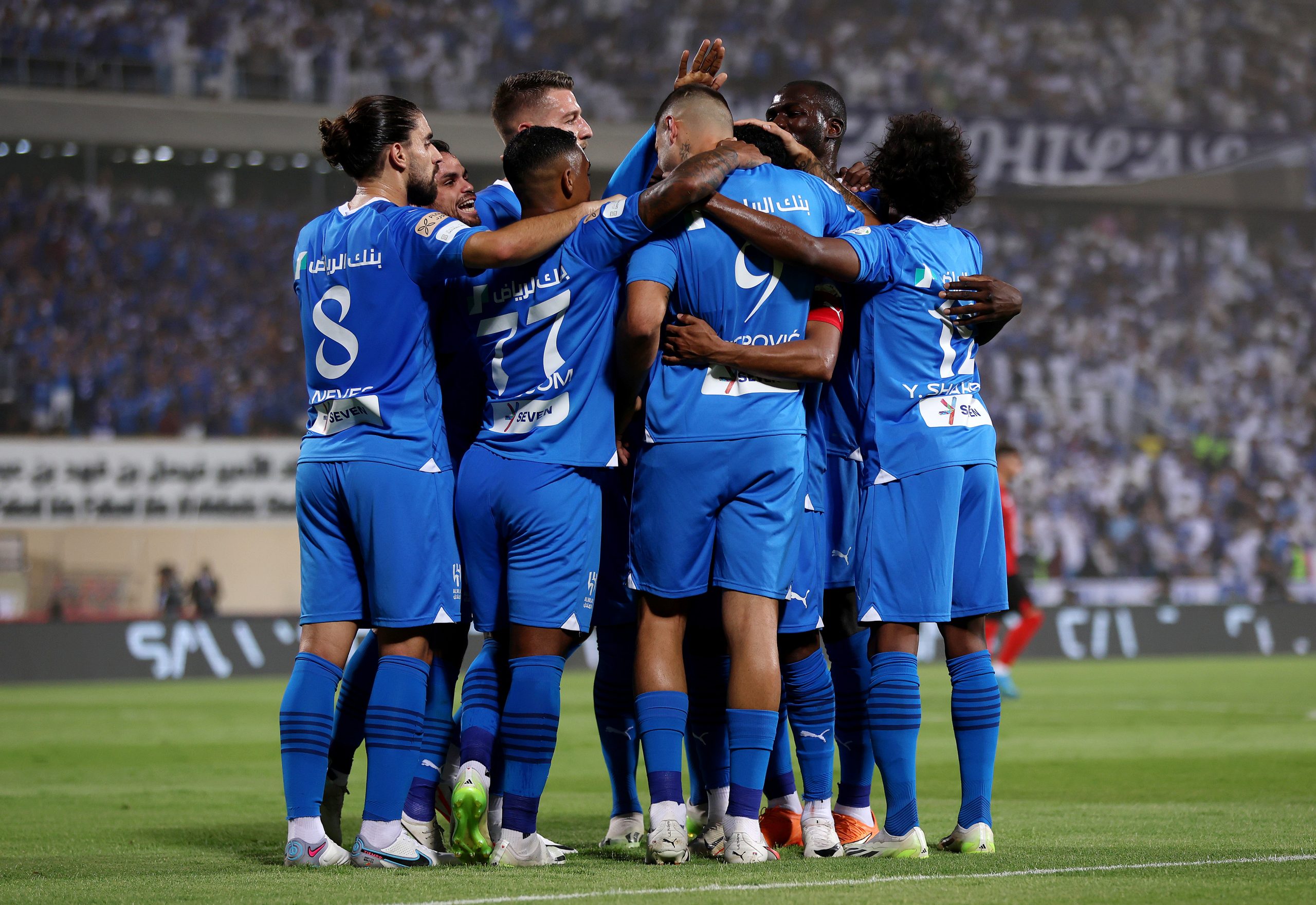 Jogadores celebram gol do Al-Hilal (Foto: Yasser Bakhsh/Getty Images)