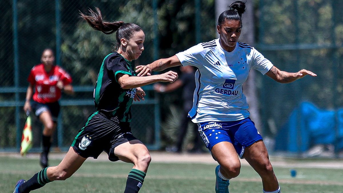Cruzeiro e América protagonizaram o clássico de estreia do Mineiro Feminino 2023 (Foto: Gustavo Martins/Cruzeiro)