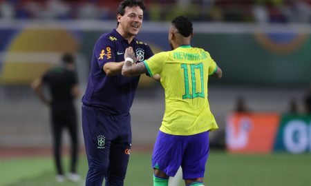 Fernando Diniz conquista ótima estreia pela Seleção Brasileira no Pará (Foto: Vitor Silva/CBF)