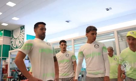 Elenco do Palmeiras treina (Reprodução/ OneFootball)