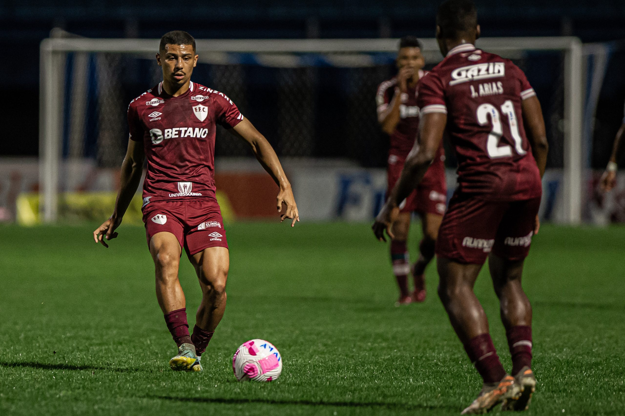 andre arias fluminense