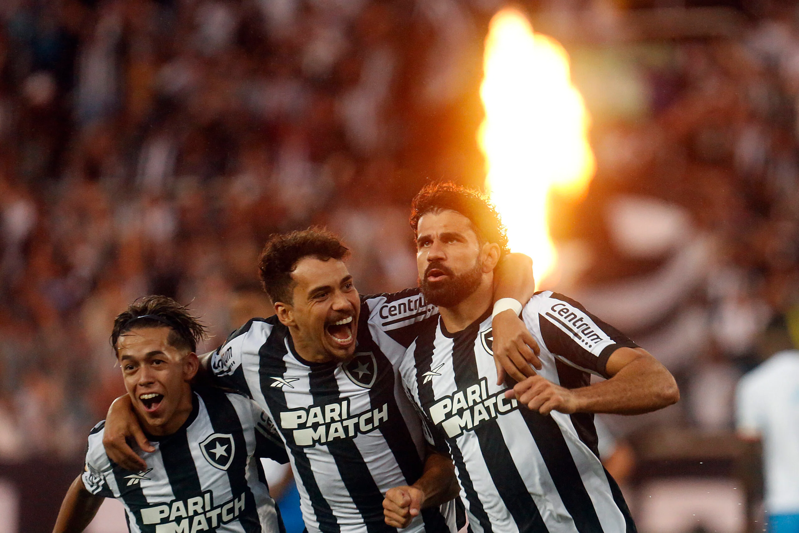 Jogadores comemoram vitória do Botafogo sobre o Bahia. Foto: Vitor Silva/Botafogo