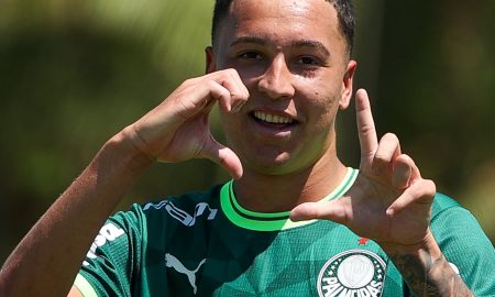 Palmeiras renova contrato de joia do sub-20 até 2026. (Foto: Fabio Menotti/Palmeiras)