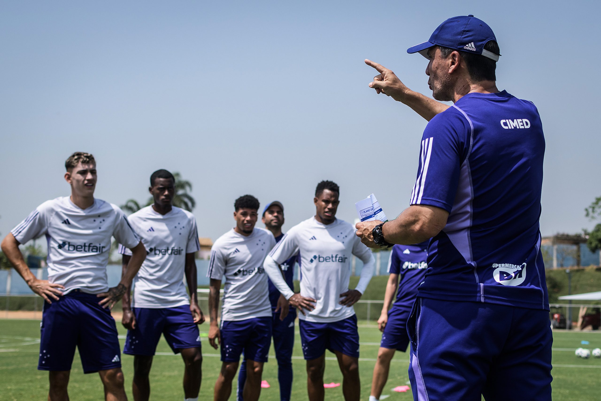 Zé Ricardo em treino na Toca da Raposa (Gustavo Aleixo/Cruzeiro)