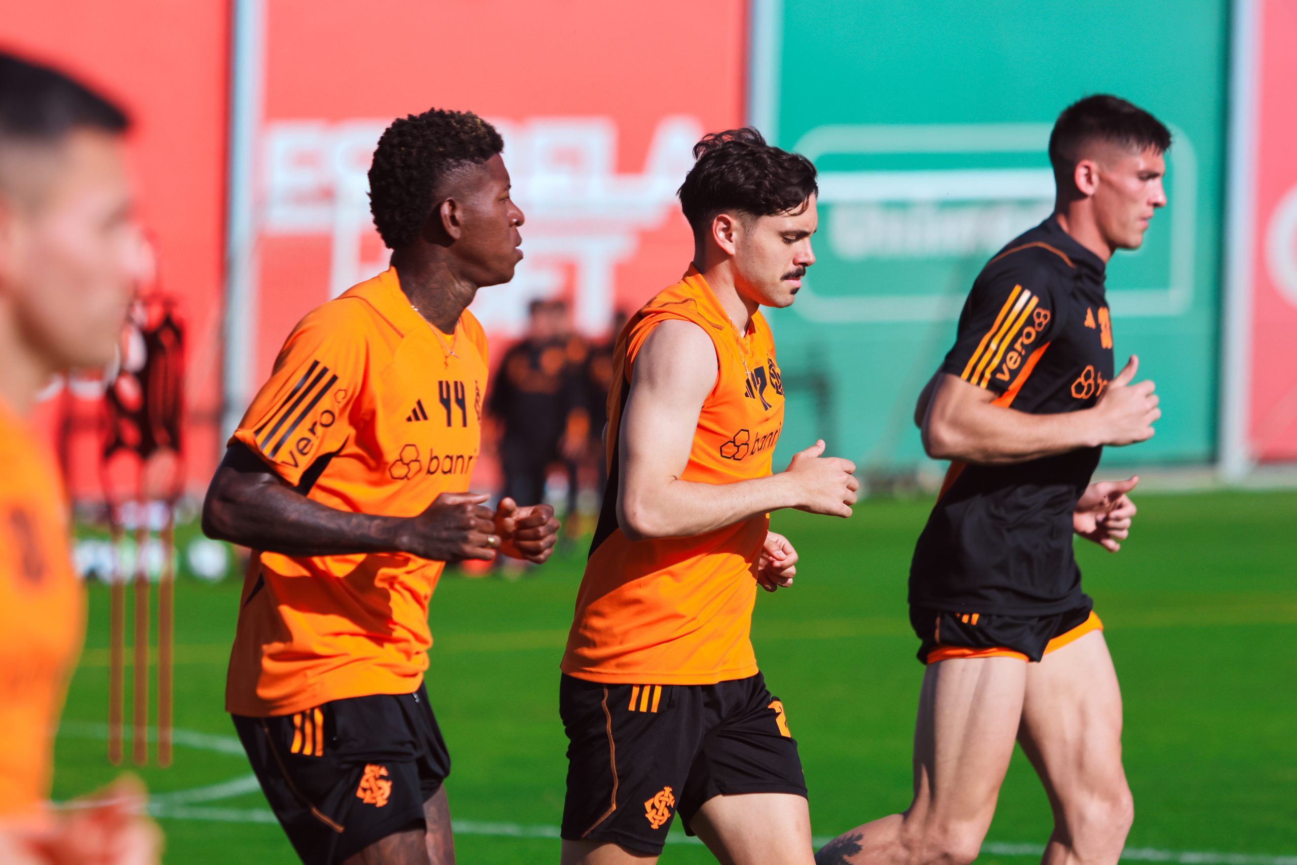 Treino do Inter no CT Parque Gigante - (Foto: Ricardo Duarte/Internacional)