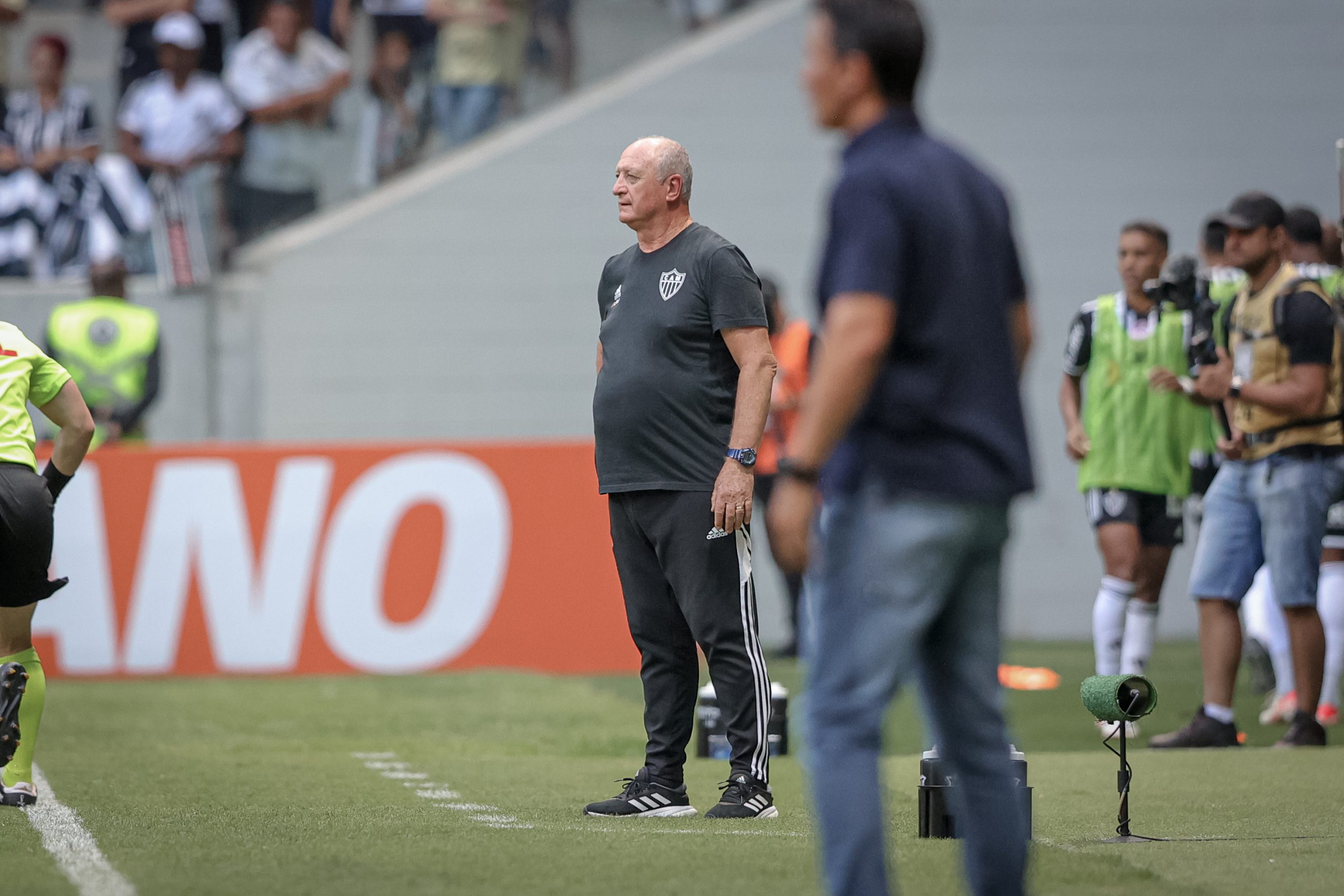 Felipão destacou que o Cruzeiro foi superior ao Atlético (Foto: Pedro Souza / Atlético)