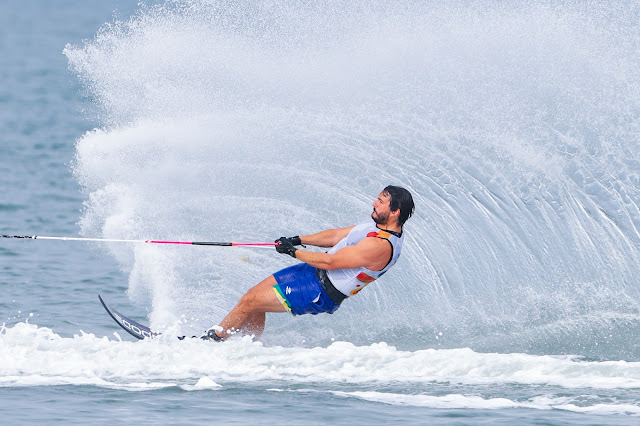 Felipe Neves conquista a medalha de bronze no Esqui Aquático Slalom - (Foto: William Lucas/COB)