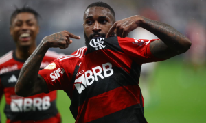 Gerson comemorando o golaço marcado contra o Corinthians (Foto: Gilvan de Souza/Flamengo)