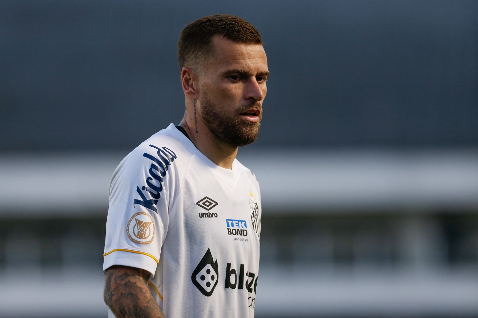 Dupla do Santos será julgada por expulsão contra o Vasco; veja detalhes (Foto: Ricardo Moreira/Getty Images)