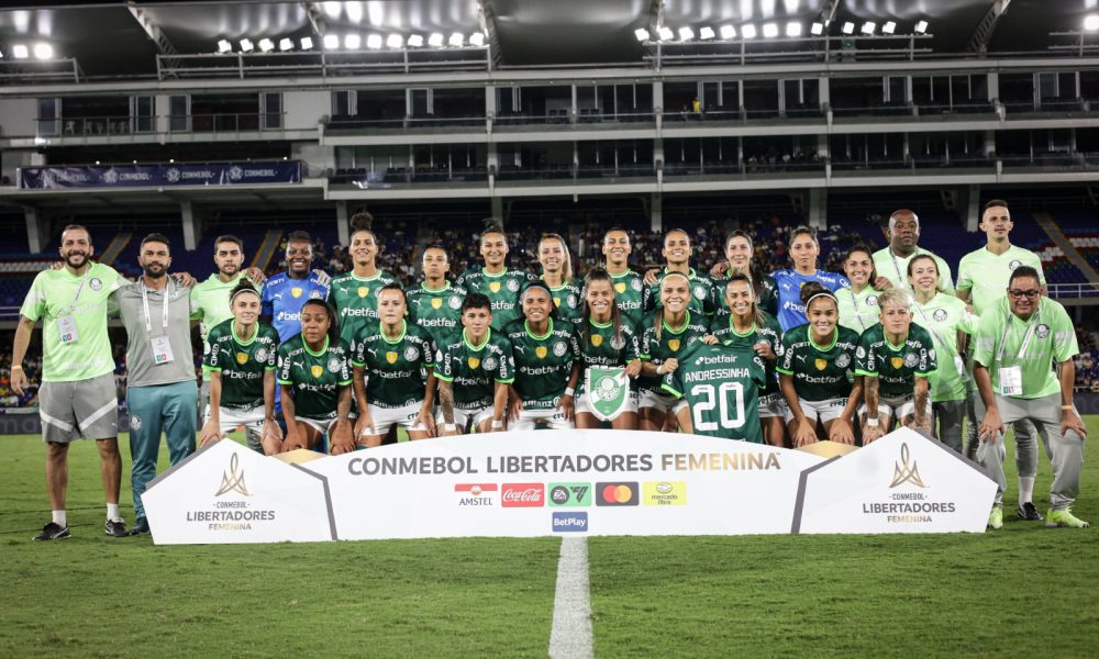 Com Andressinha e Bia Zaneratto, Palmeiras apresenta elenco