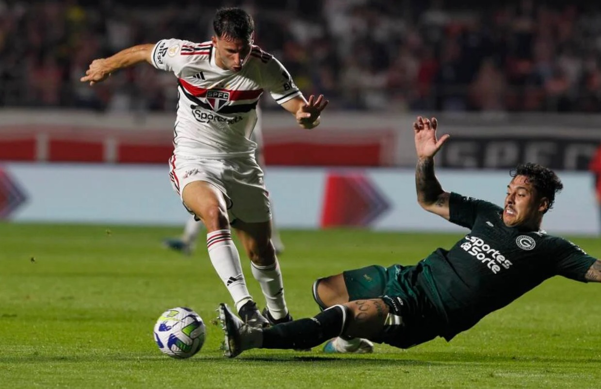 Goiás e São Paulo se enfrentam em Goiânia (Rubens Chiri/São Paulo FC)