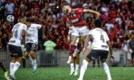 Flamengo e Corinthians se enfrentam pela 26ª rodada do Campeonato Brasileiro