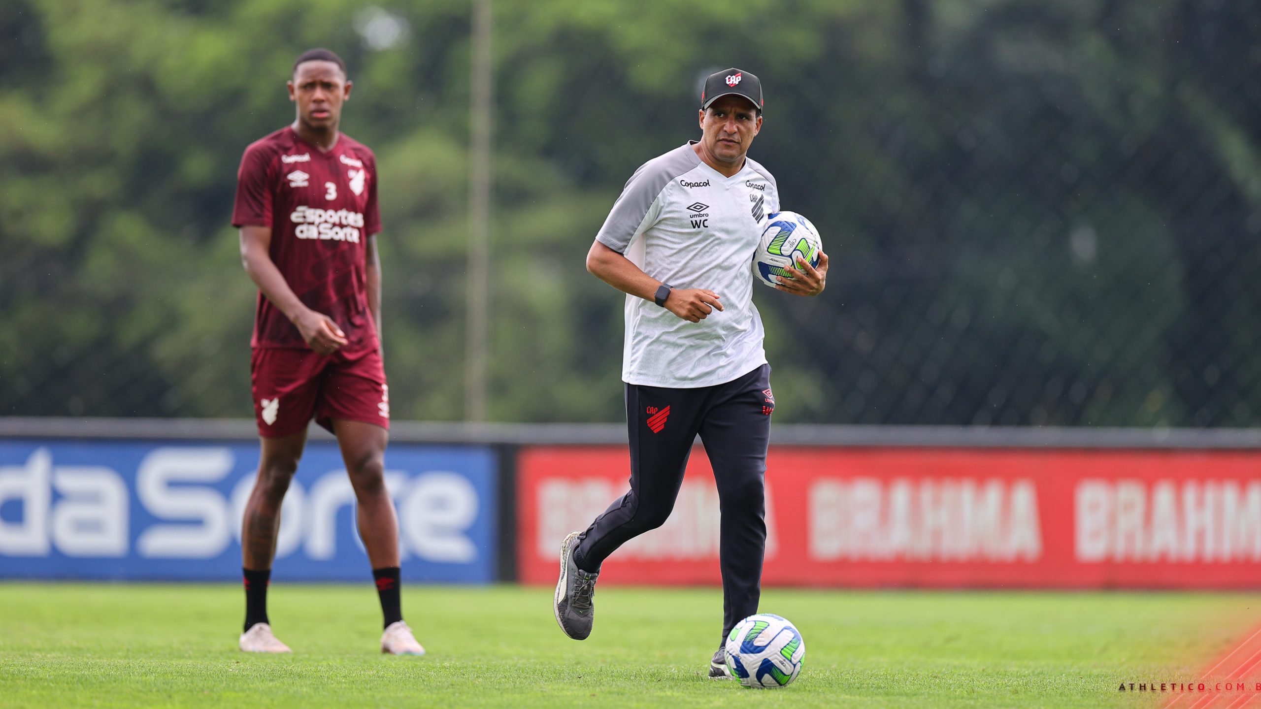 Wesley Carvalho em Treino do Athletico - (Foto: José Tramontin/Athletico)