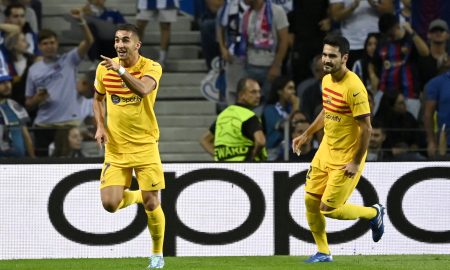 Ferrán Torres comemora gol marcado pelo Barcelona (Foto: MIGUEL RIOPA/AFP via Getty Images)