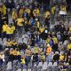 Torcedores da Suécia ficaram por horas no estádio após ataque na Bélgica (John Thys/AFP via Getty Images)