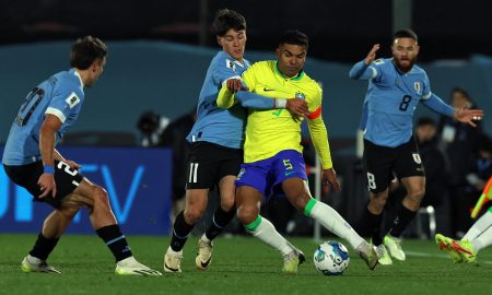 Casemiro foi o capitão do Brasil na derrota diante do Uruguai (Pablo Porciuncula/AFP via Getty Images)