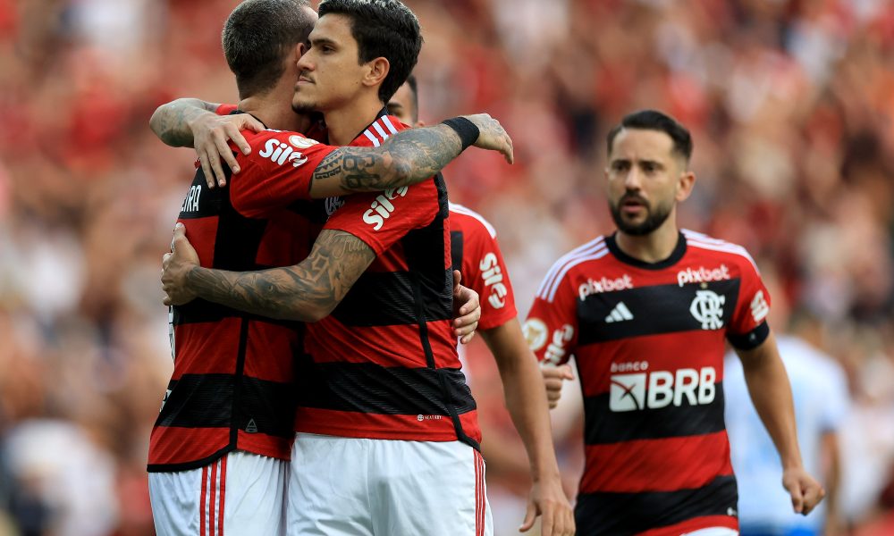 Marlon desabafa após empate do Cruzeiro contra o América-MG: 'Desempenho  está sendo patético