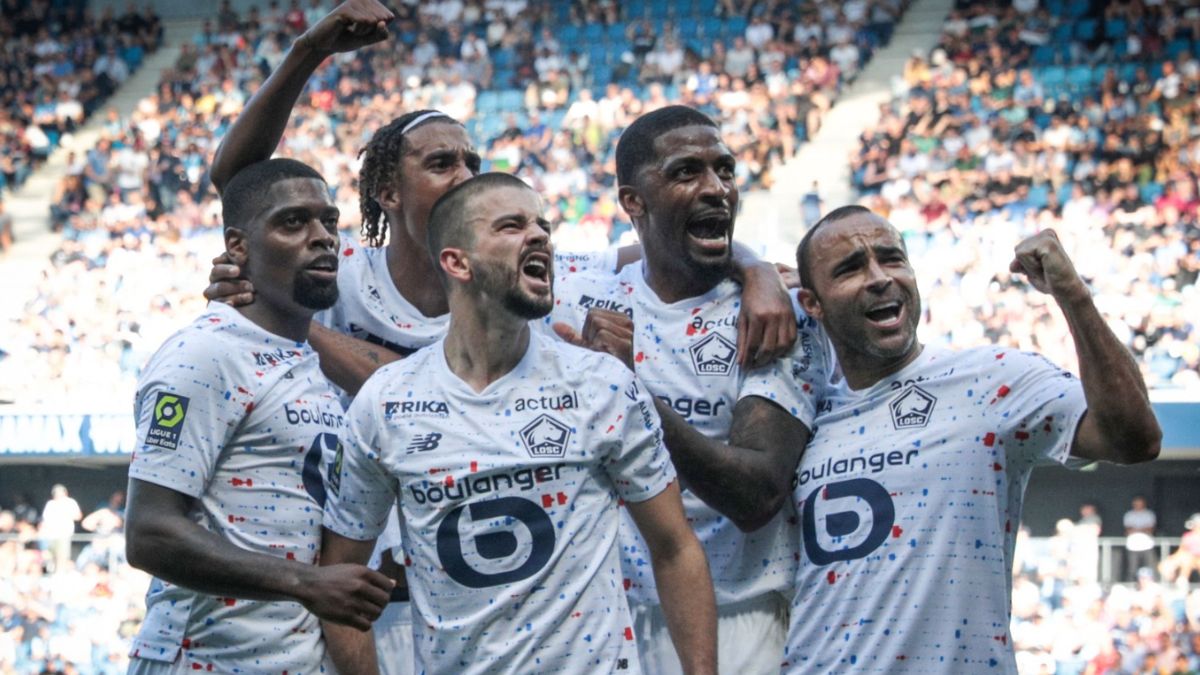 Lille obteve uma das vitórias de destaque do futebol europeu neste domingo, pela Ligue 1 (LOU BENOIST/AFP via Getty Images)