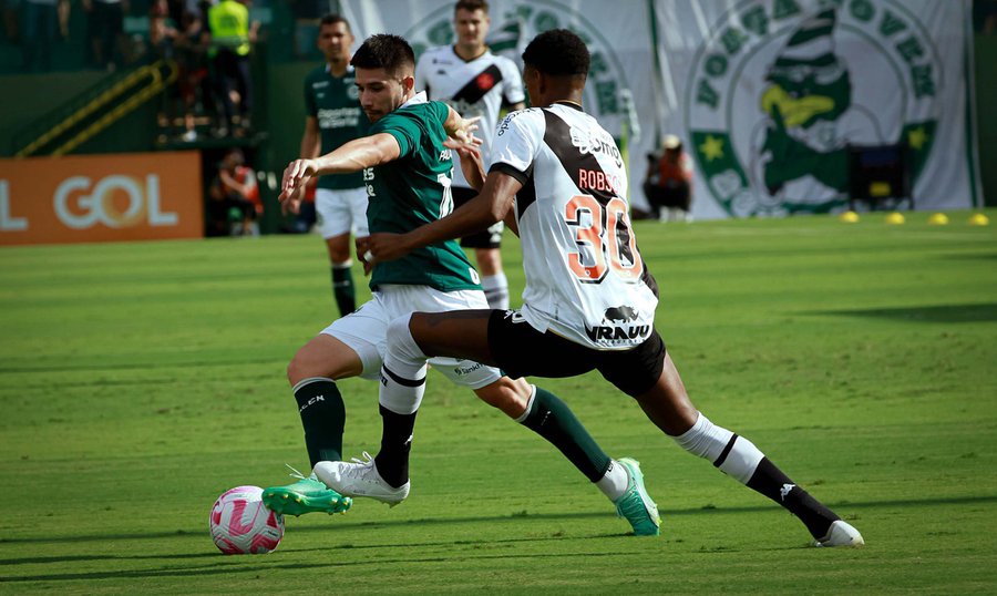 Goiás empatou com o Vasco na Serrinha (Foto: Divulgação/Goiás)