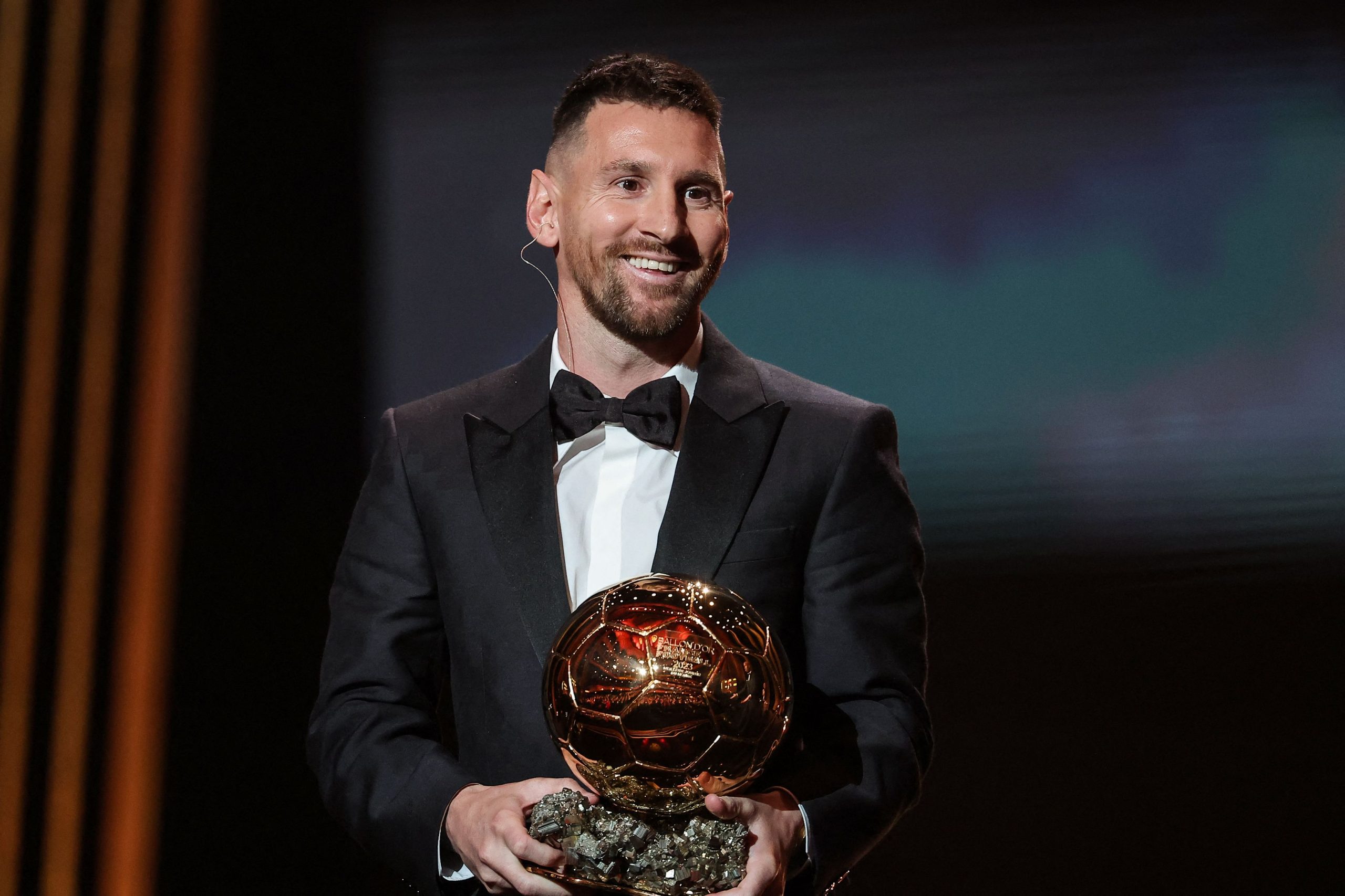 Messi celebra mais um título (FOTO: FRANCK FIFE/AFP via Getty Images)