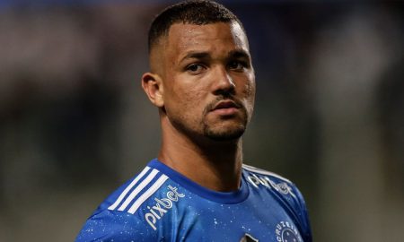 Zé Ivaldo, do Athletico, quer antecipar vinda ao Cruzeiro (Foto: Staff Images/Cruzeiro)