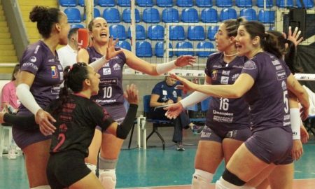 Blumenau vence na estreia da Superliga feminina