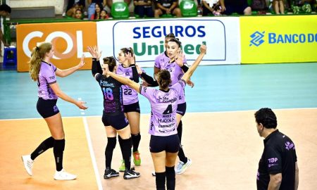 O Osasco estreou com vitória na Superliga feminina