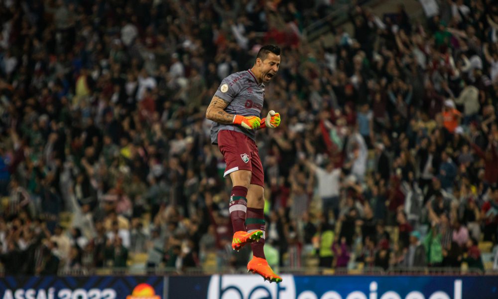 Fábio, do Fluminense, se isola como brasileiro com mais jogos na  Libertadores