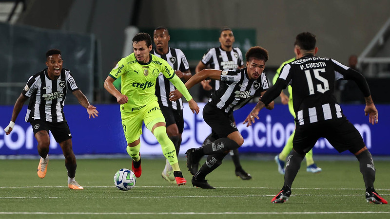 Palmeiras aplica virada histórica sobre o Botfogo (Foto: Cesar Greco/Palmeiras)