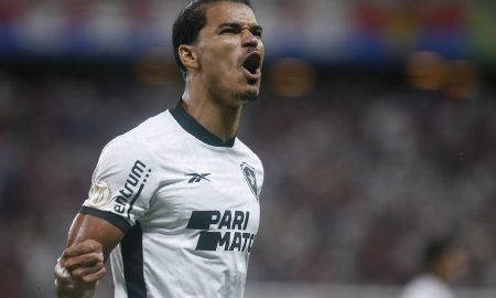 Danilo Barbosa fez o gol de empate do Botafogo (Foto: Vitor Silva/Botafogo)