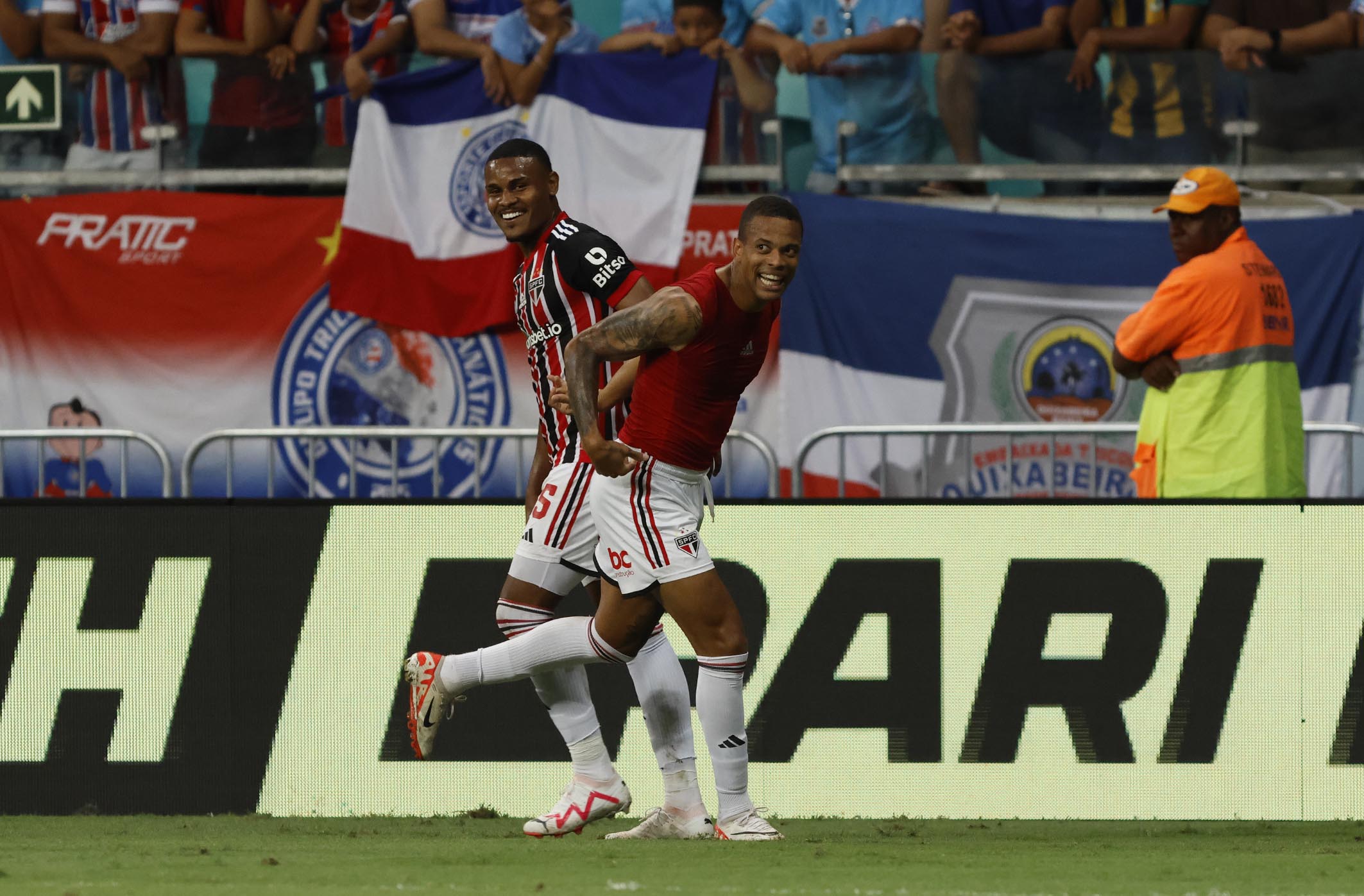 Caio Paulista exalta primeira vitória do São Paulo fora de casa no Brasileiro: 'Sem risco de rebaixamento' (Crédito: Rubens Chiri/Saopaulofc.net)