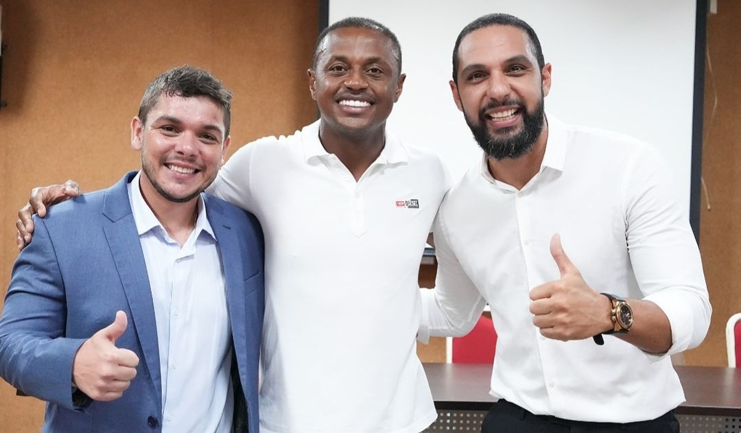 Vitor Pflueger (vice), Léo Silva e Mário Jr (presidente), respectivamente (Foto: Divulgação)