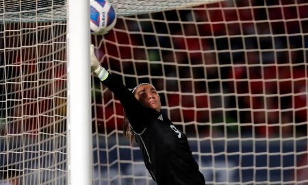 Maria José Urretia tentou ao máximo, mas México acabou superando o Chile na final de Futebol Feminino dos Jogos Pan-Americanos 2023 (Foto: JAVIER TORRES/AFP via Getty Images)