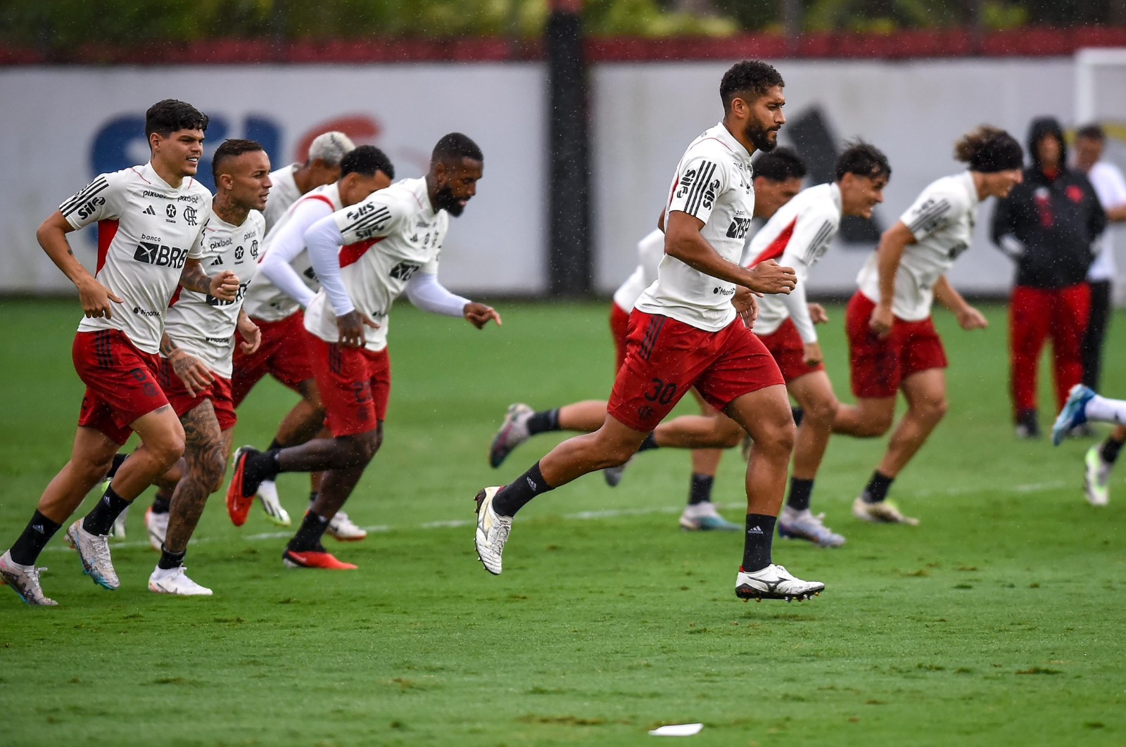 Elenco do Flamengo preparação Foto: Marcelo Cortes /CRF