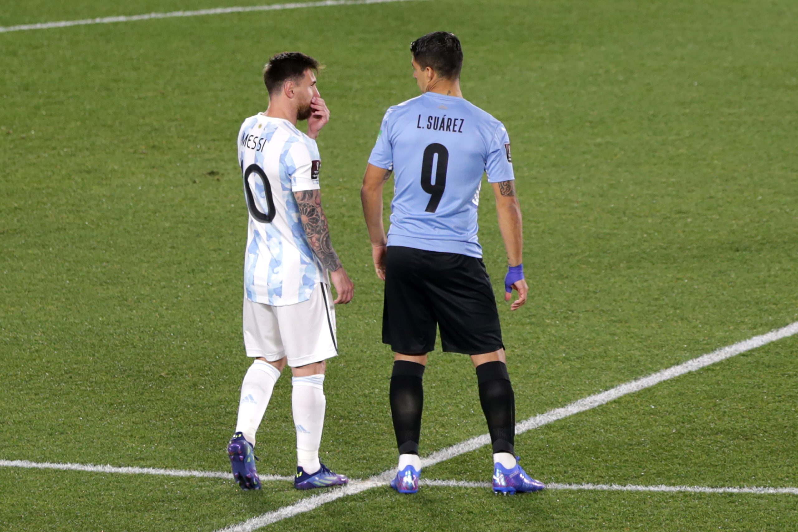Suárez deve voltar a ser parceiro de Messi - Photo by Daniel Jayo/Getty Images