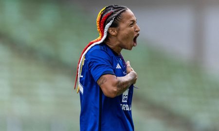 Byanca Brasil fez o gol da conquista do Cruzeiro diante do Atlético-MG pelo Campeonato Mineiro Feminino 2023 (Foto: Staff Images Woman/Cruzeiro)