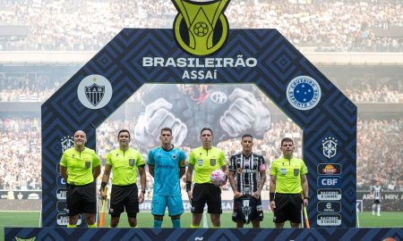 Atlético-MG e Cruzeiro tiveram inúmeros registros de reclamações e conflitos no primeiro clássico da Arena MRV (Foto: Staff Images/Cruzeiro)