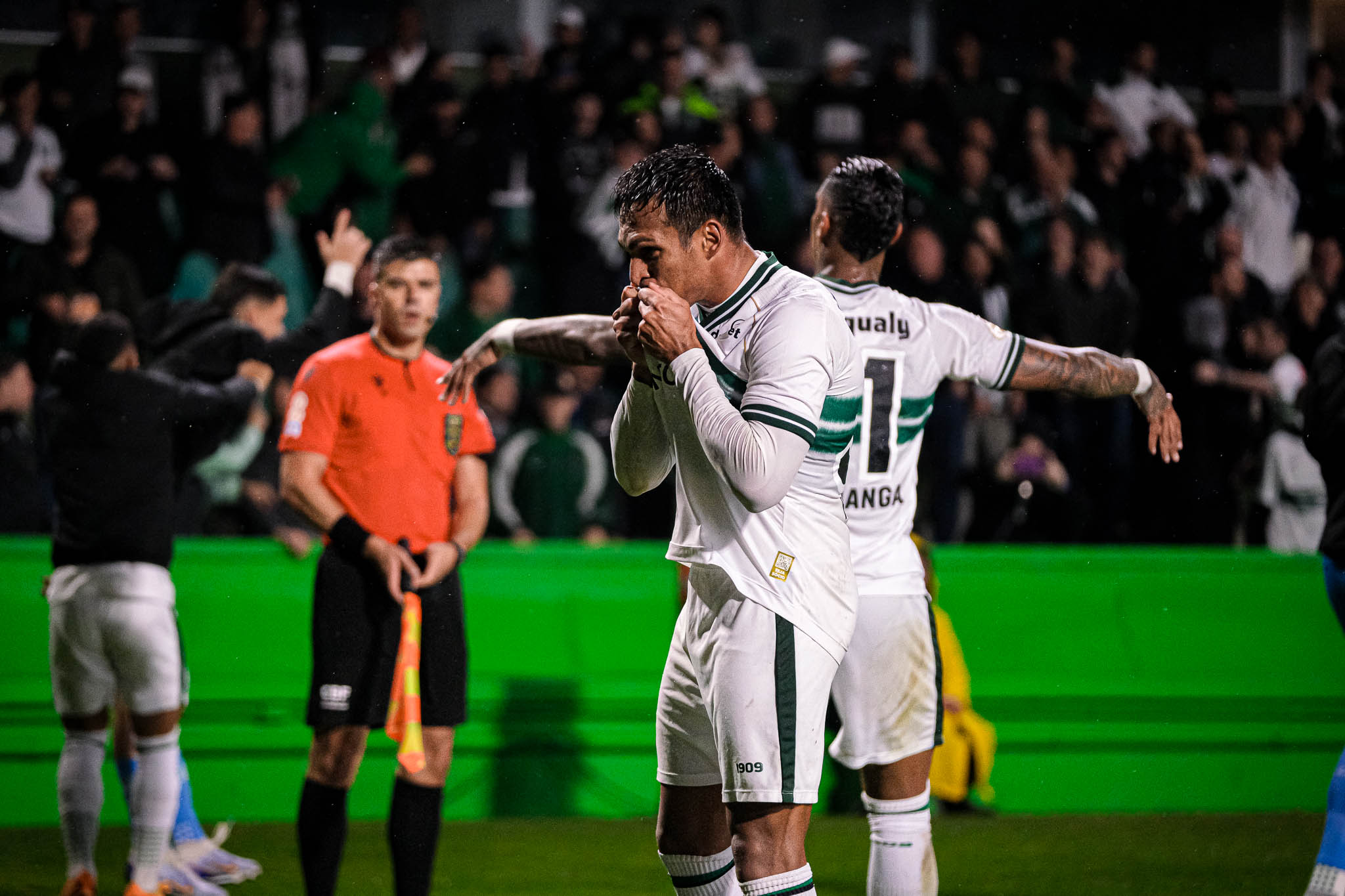 Robson vive melhor ano da carreira - Foto: Divulgação/Coritiba