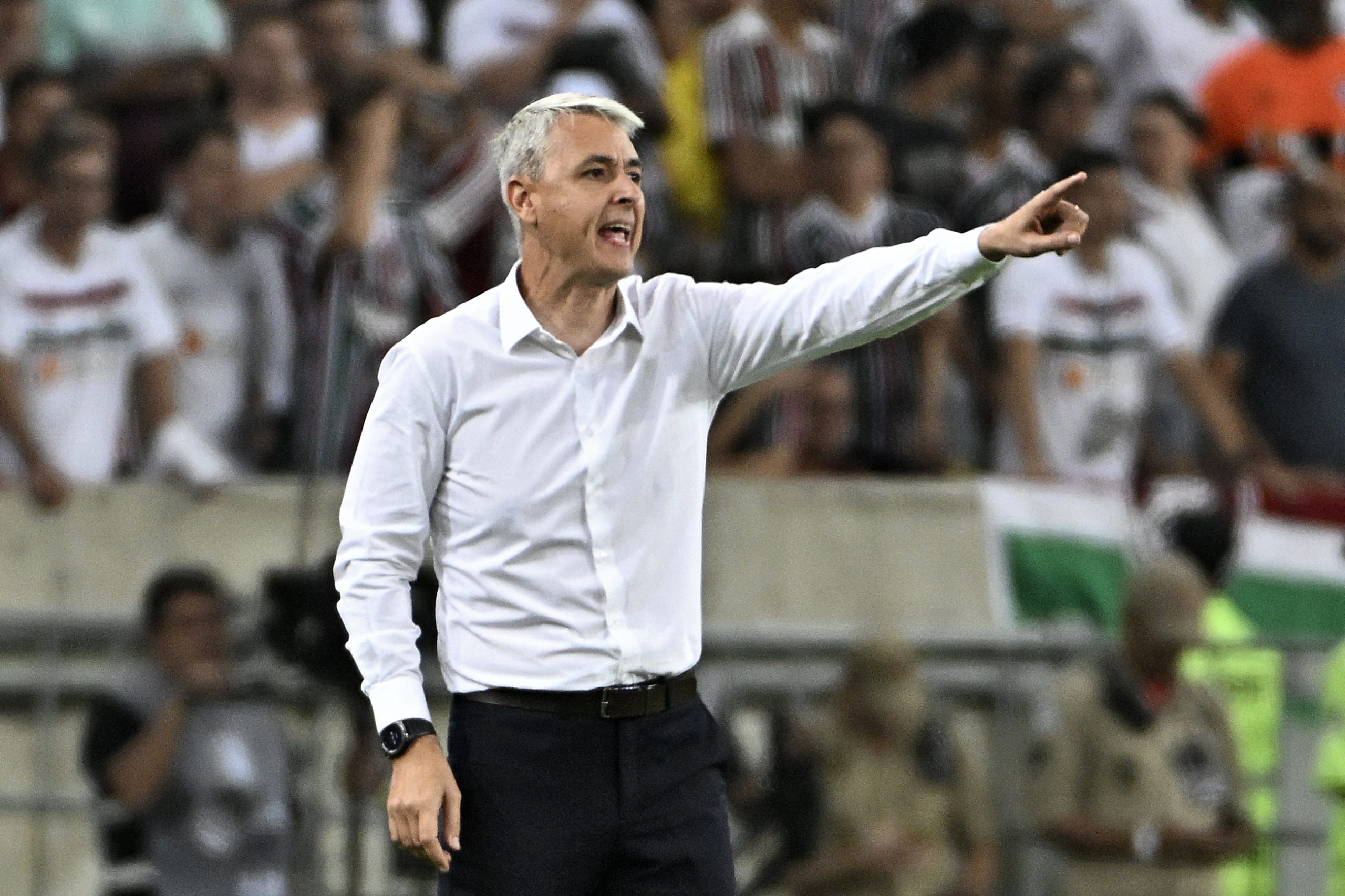 Tiago Nunes perto do Botafogo (Foto: MAURO PIMENTEL/AFP via Getty Images)