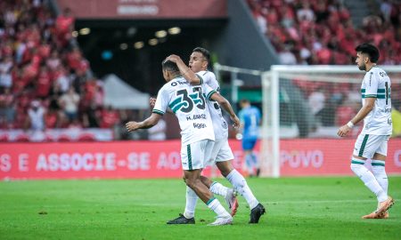 Coritiba tem duas vitórias fora de casa nos últimos três jogos como visitante - Foto: Divulgação/Coritiba