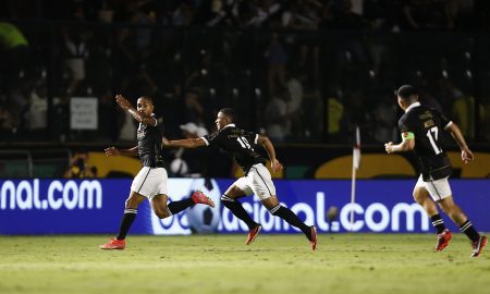 Vasco vence o Botafogo em São Januário (Foto: Wagner Meier/Getty Images)
