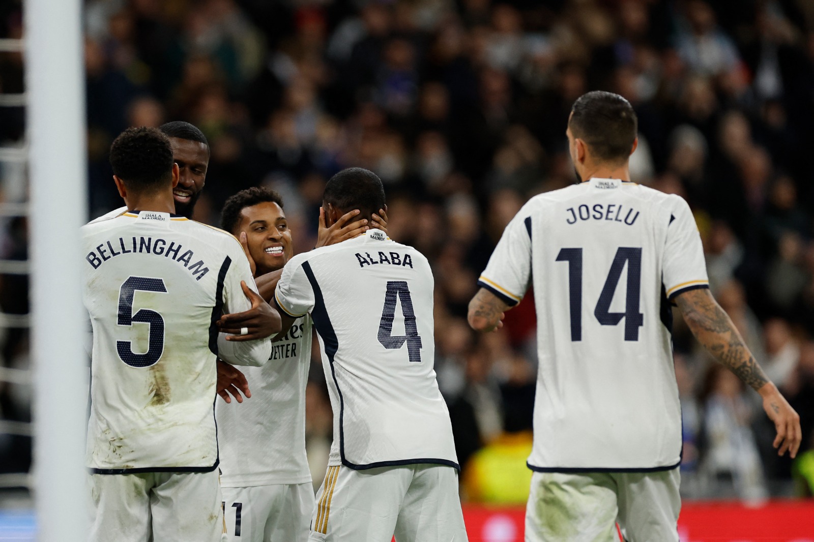 Real Madrid conseguiu vencer (Foto: OSCAR DEL POZO/AFP via Getty Images)