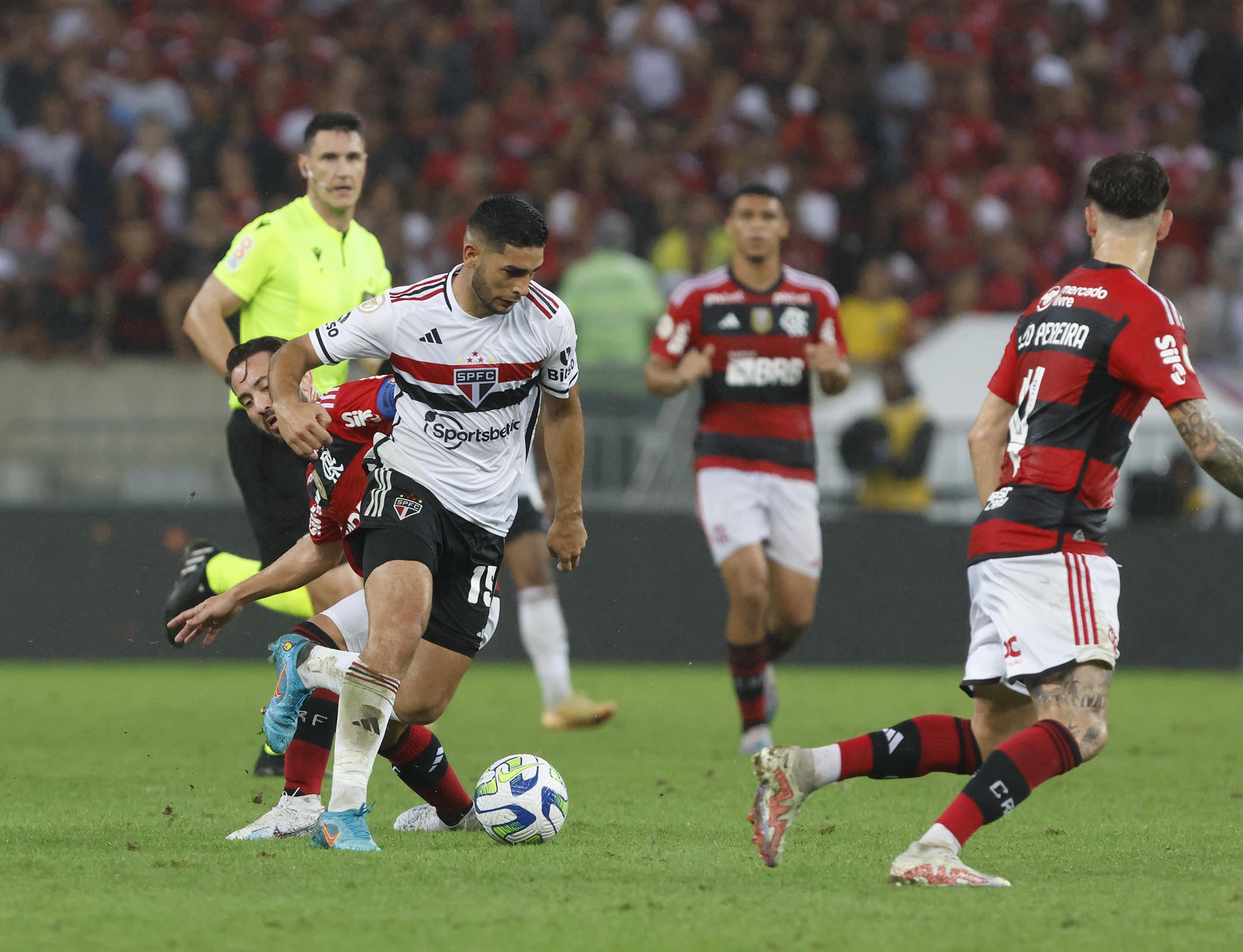 São Paulo recebe o Flamengo pelo Brasileirão para encerrar a temporada (Foto: Rubens Chiri / saopaulofc.net)