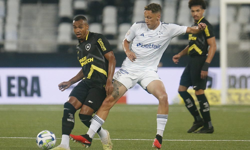 Tiago Nunes define sentimento após empate do Botafogo: 'Frustração