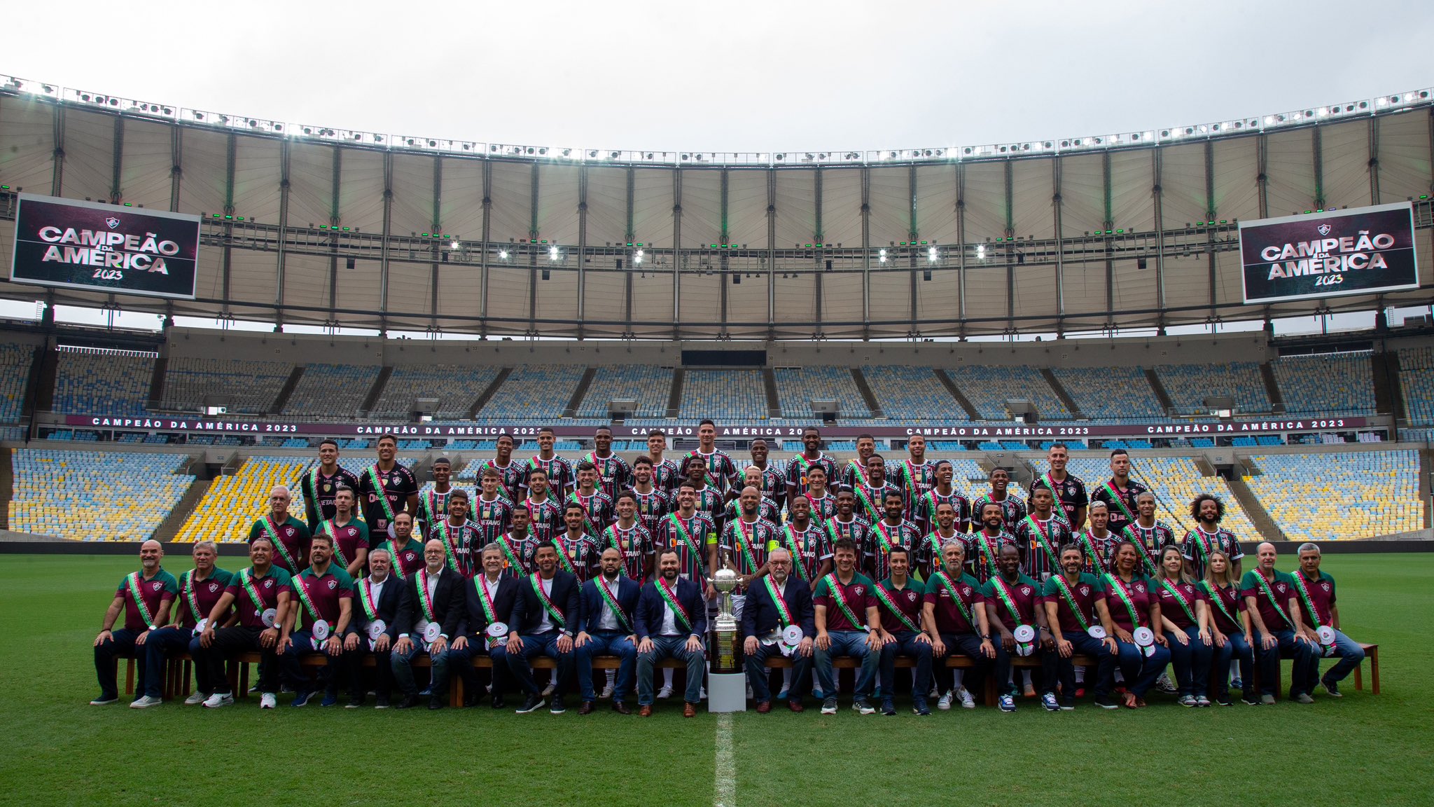 Fluminense tira foto oficial do título da Libertadores (Foto: Marcelo Gonçalves/Fluminense)